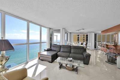 Comprar apartamento en Oceania 1 2011