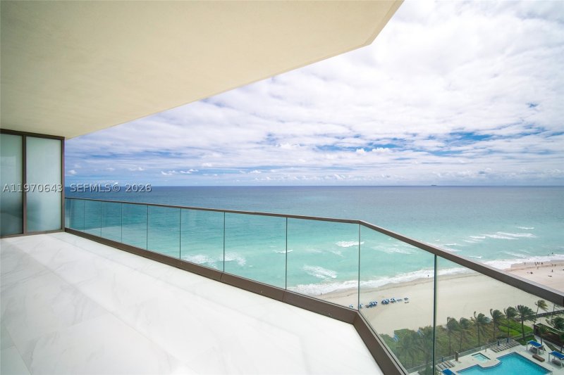 Condo for sale at Residences by Armani / Casa 1604