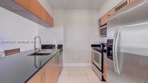 Apartment for rent at Opera Tower 1712