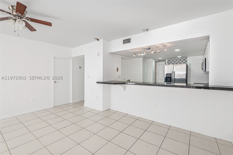 Condo for sale at The Venetia 603