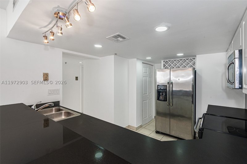 Condo for sale at The Venetia 603