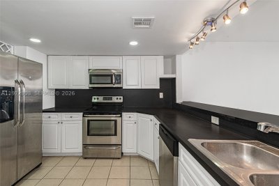 Comprar apartamento en The Venetia 603