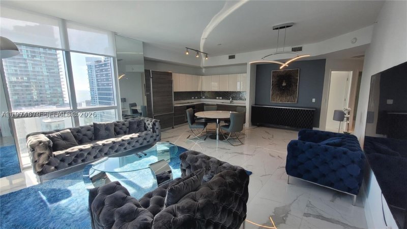 Condo for sale at 1100 Millecento 4201