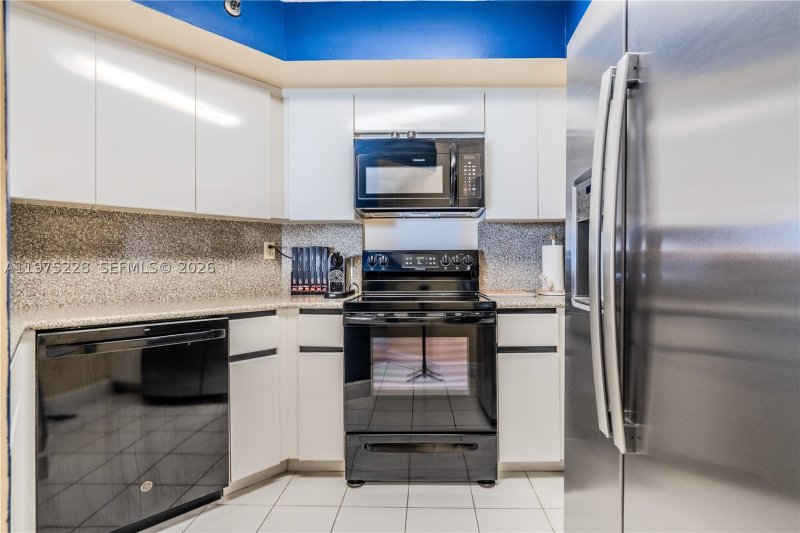 Comprar apartamento no The Sterling 706