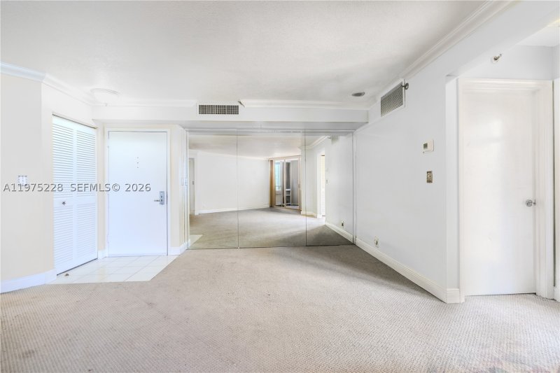 Comprar apartamento no The Sterling 706
