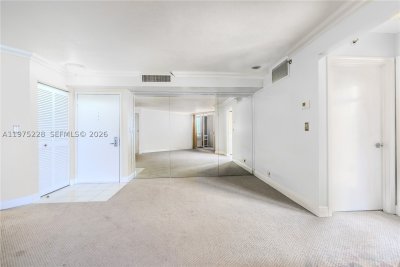 Comprar apartamento no The Sterling 706