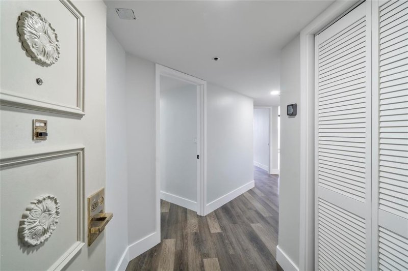 Condo for sale at Anchor Bay Club 306
