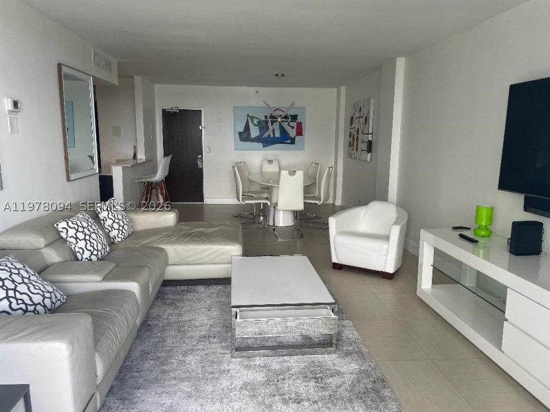 Apartment for rent at Flamingo 524S