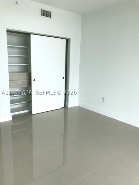 Alquiler de apartamento en Marina Palms Yacht Club 408