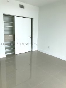 Alquiler de apartamento en Marina Palms Yacht Club 408