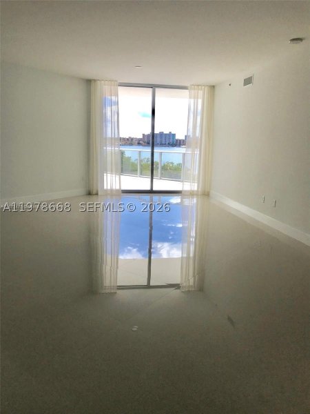 Alquiler de apartamento en Marina Palms Yacht Club 408