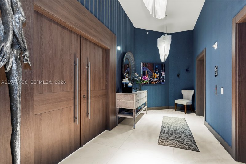 Condo for sale at Paramount Bay PH 4702