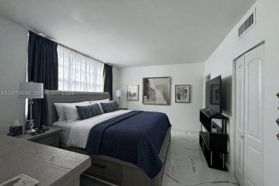 Aluguel de apartamento no Four Ambassadors 710