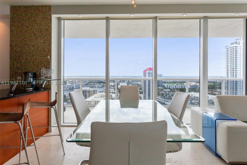 Alquiler de apartamento en Beach Club Two 3008