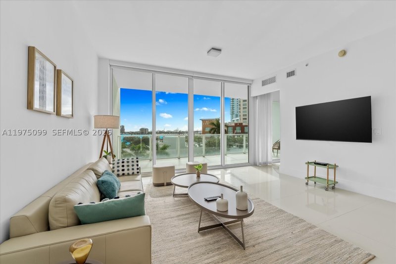 Apartment for rent at Paramount Bay 605