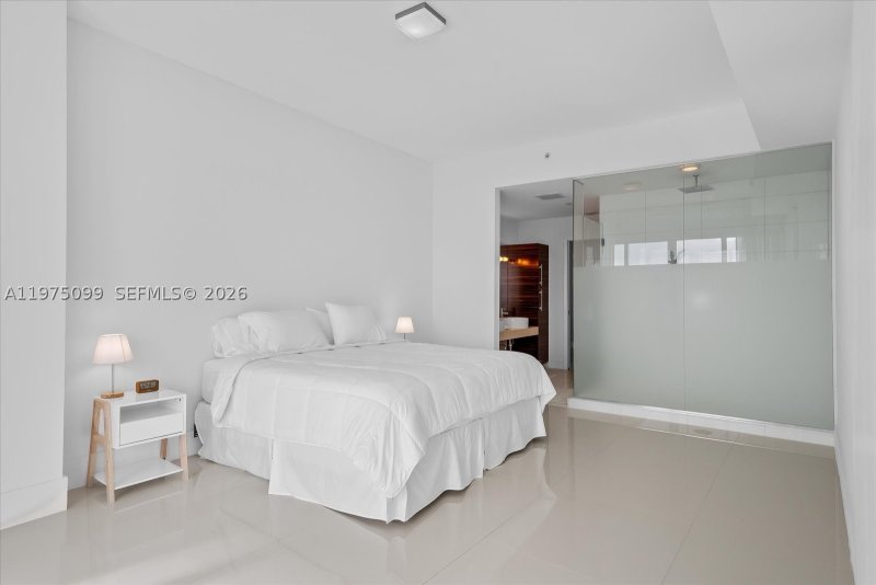 Apartment for rent at Paramount Bay 605