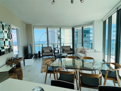 Paraiso Bayviews Apt #1606