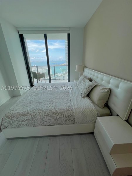 Alquiler de apartamento en Paraiso Bayviews 1606