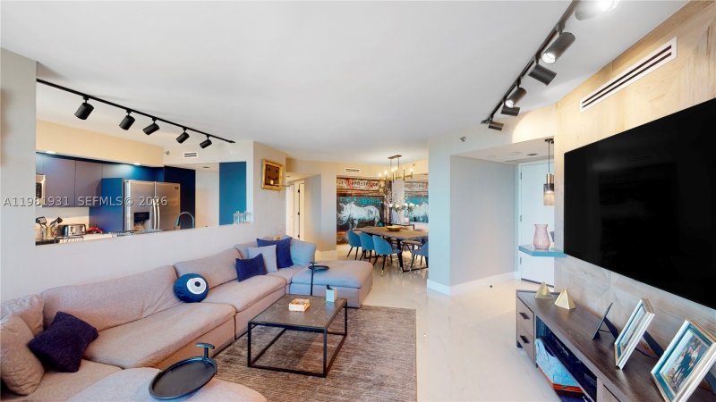 1000 Williams Island Apt #2903