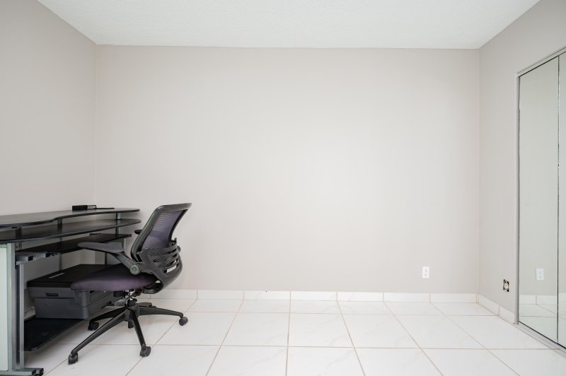 Apartment for rent at Coronado I 1704