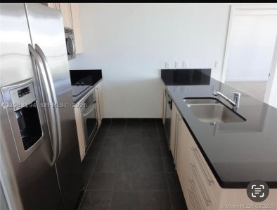 Comprar apartamento no Axis on Brickell North Tower 3122-N