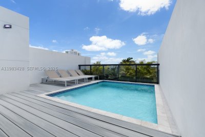 Comprar apartamento no BougainVilla Condo