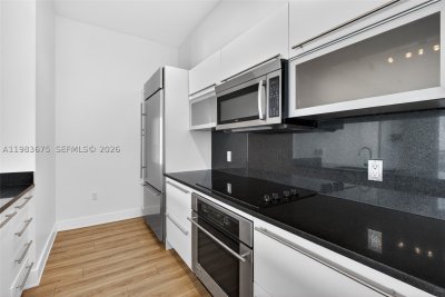 Comprar apartamento en The Plaza Tower I 4100
