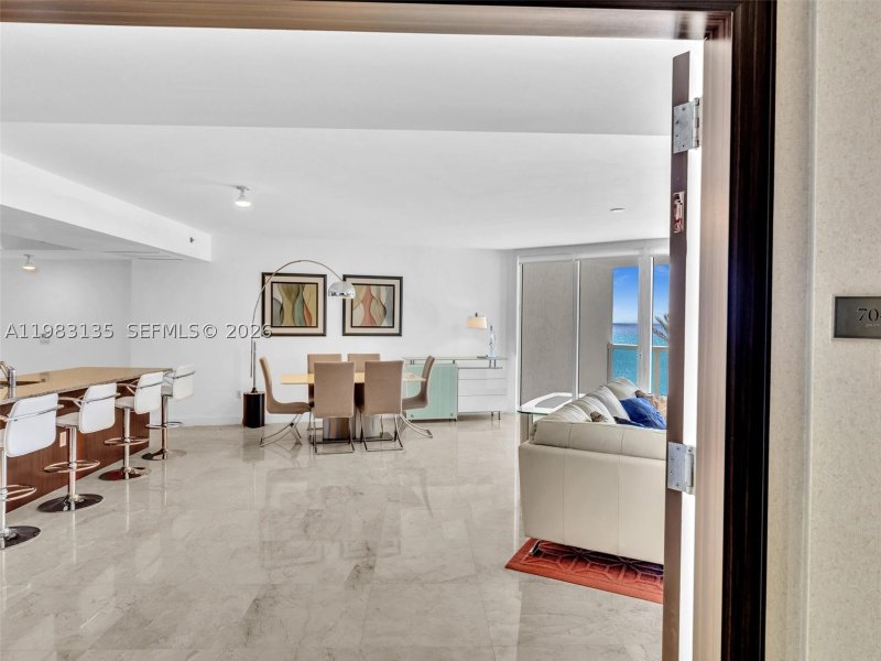 Condo for sale at Ocean Four 704