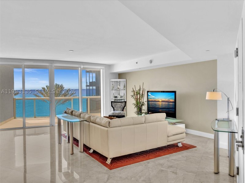 Condo for sale at Ocean Four 704