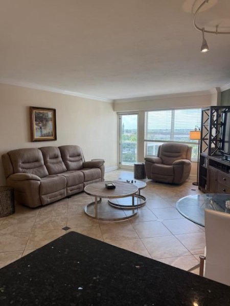 Apartment for rent at Royal Ambassador 612