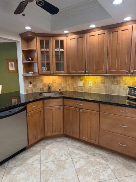 Apartment for rent at Royal Ambassador 612