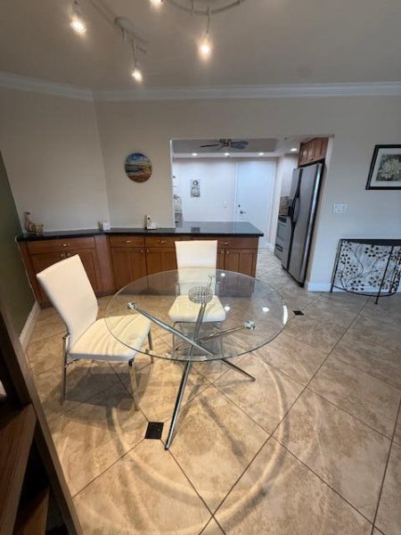 Apartment for rent at Royal Ambassador 612