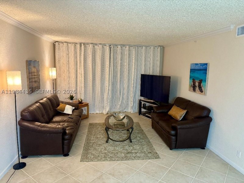 Apartment for rent at The Wave Condo 429