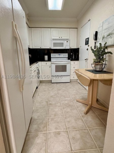 Apartment for rent at The Wave Condo 429