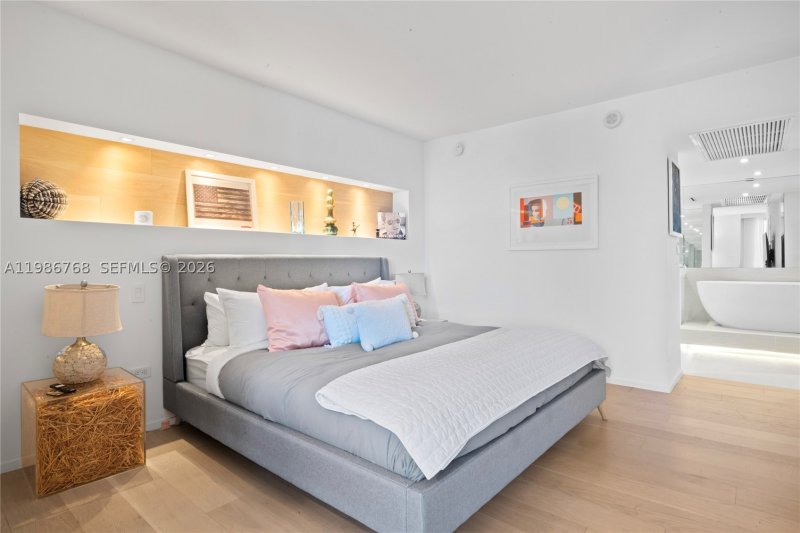 Alquiler de apartamento en Roney Palace 624