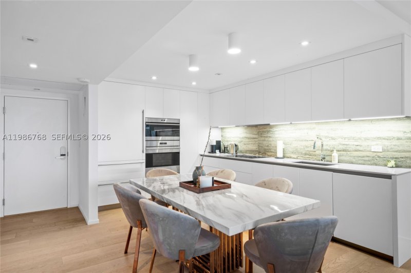 Alquiler de apartamento en Roney Palace 624