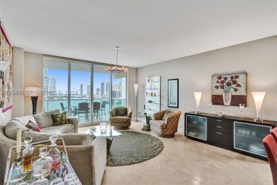Comprar apartamento en Aventura Marina 1409