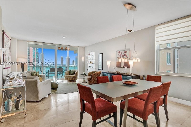 Comprar apartamento en Aventura Marina 1409