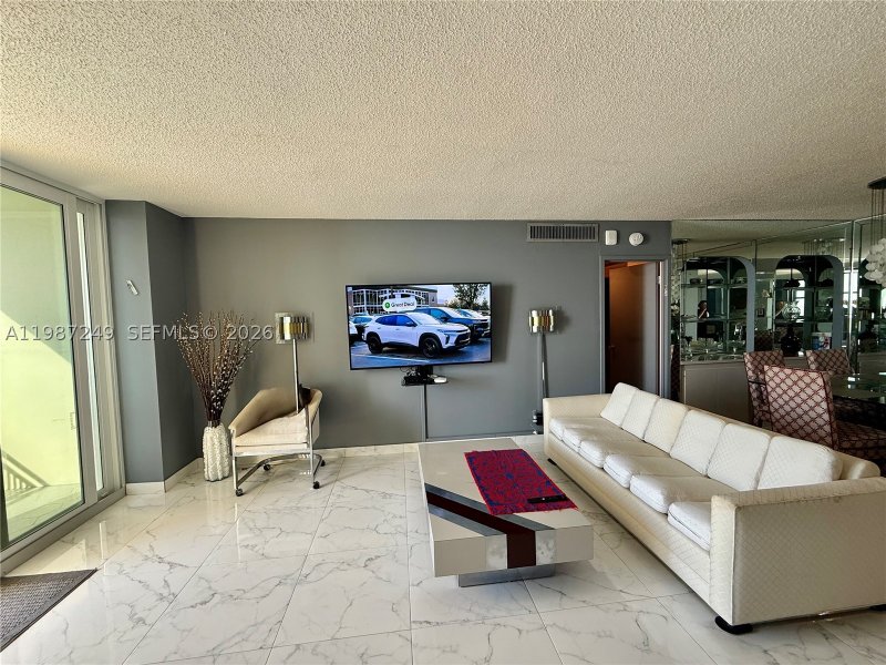 Condo for sale at Parker Dorado 509