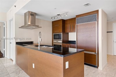 Aluguel de apartamento no Icon Brickell Tower II 3904