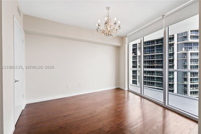 Aluguel de apartamento no Icon Brickell Tower II 3904