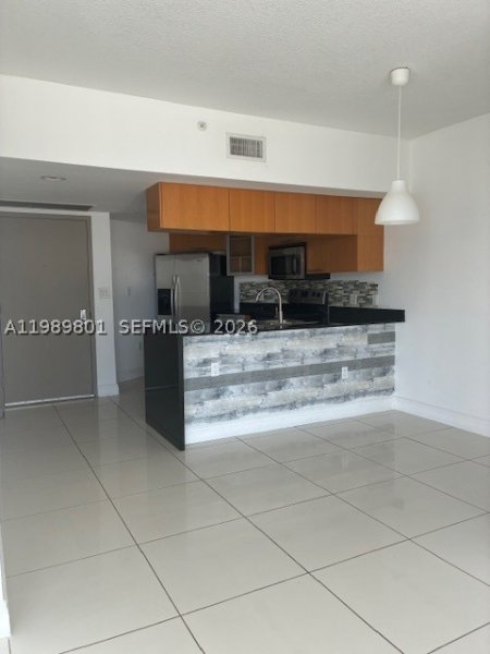 Apartment for rent at Opera Tower 1714