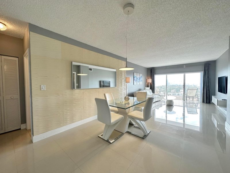 Apartment for rent at The Hemispheres 21a