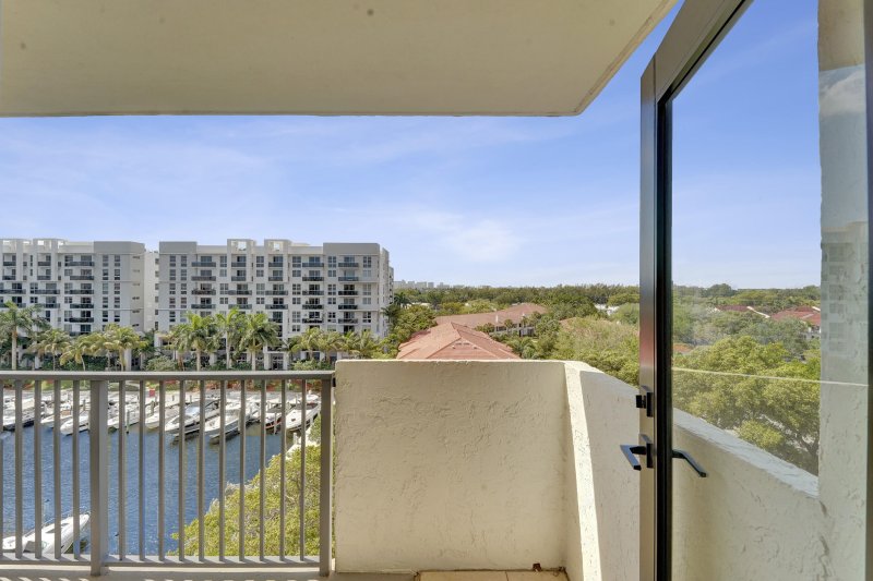 Condo for sale at The Tower at Port Royale 701