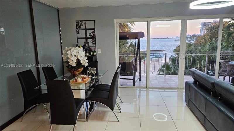 Condo for sale at The Jockey Club I 3F