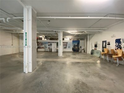 Comprar apartamento no 1215 on West CU-1