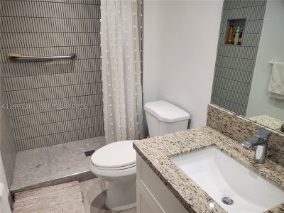 Comprar apartamento en Villa Capri 206