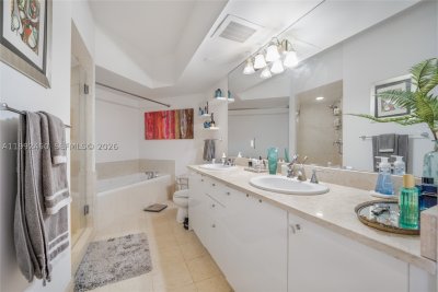 Aluguel de apartamento no Turnberry Village 1211