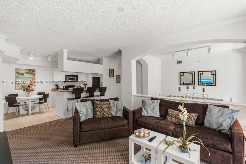 Condo for sale at Porto Bellagio 1301