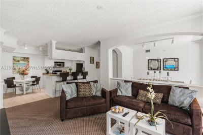 Comprar apartamento no Porto Bellagio 1301